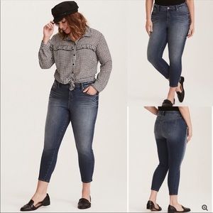 Torrid Premium Stretch High Rise Curvy Skinny Jean